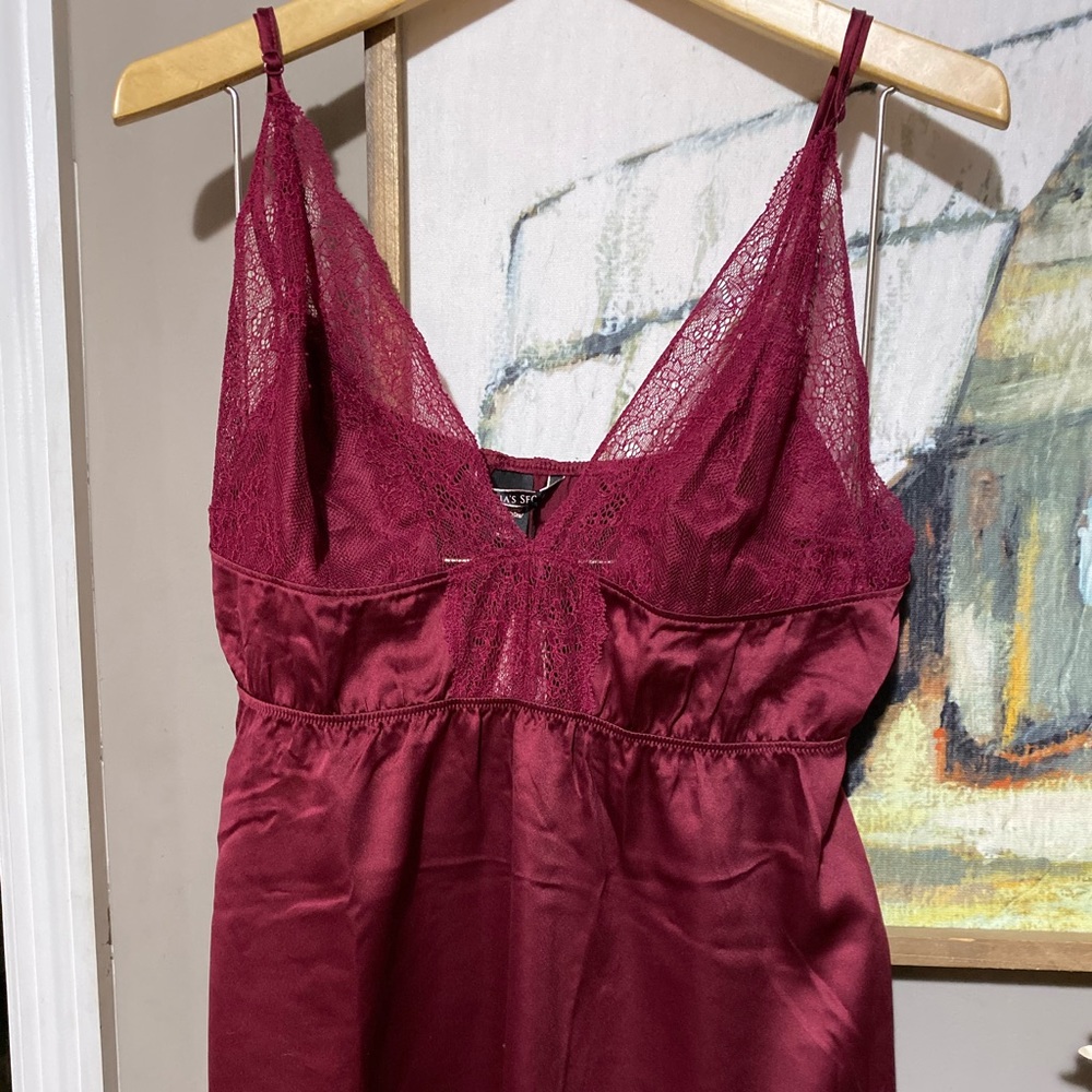Victoria’s Secret Satin Lace Cami w/matching panty
